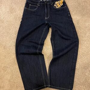 Ninth hall Men's Straight Dark Indigo Jeans with Contrast Stitching